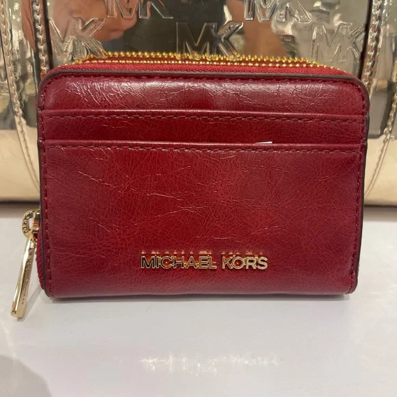 MICHAEL KORS Jet Set Medium Distressed Zip Around Card Case
Cherry
NWT - Picture 14 of 16